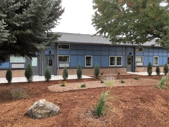 Ochoco School Housing photo 5