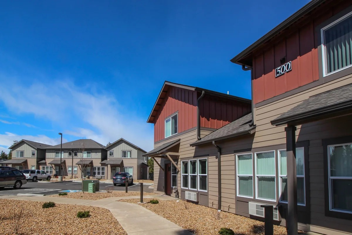 Ponderosa Heights Apartments photo 4