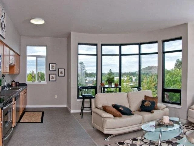 Putnam Pointe & Lofts photo 2