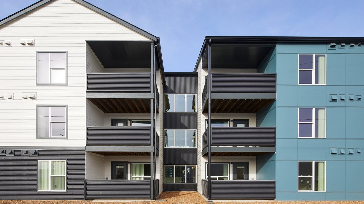 Spencer Court photo 2